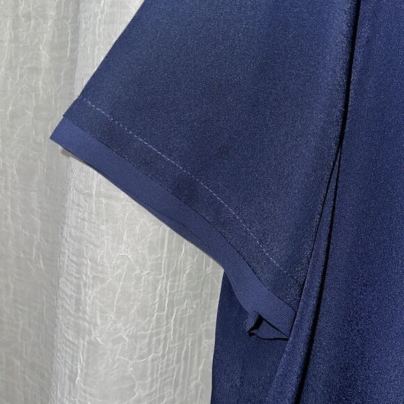 Anne Klein XL Midnight Blue Pop Over Boxy Fit Chiffon Pleated Details Blouse - Picture 5 of 11